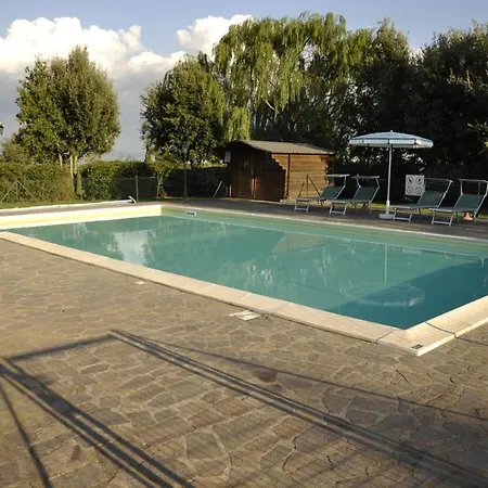 Sleeps 9 Villa *