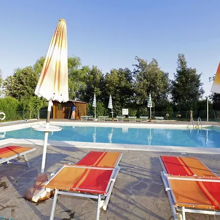 Sleeps 9 Villa