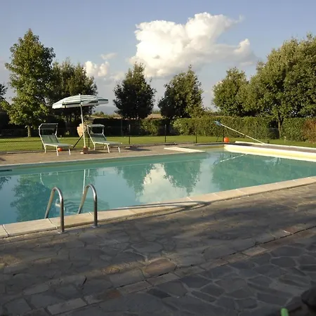 Sleeps 9 Villa